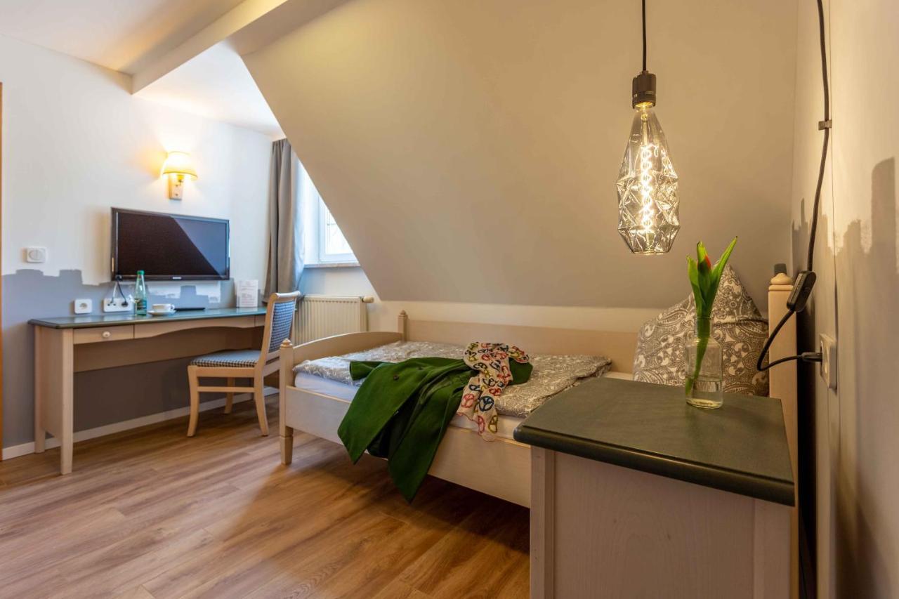 Landhotel Gutshof Hartenstein  Bagian luar foto