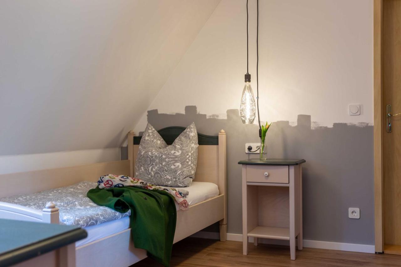 Landhotel Gutshof Hartenstein  Bagian luar foto