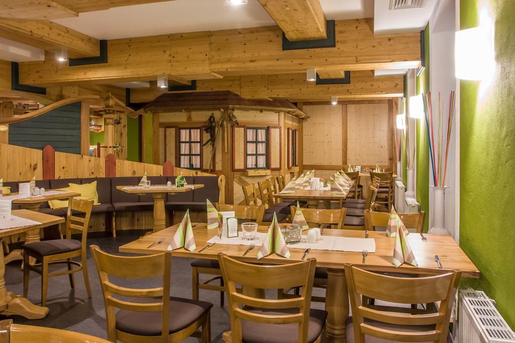 Landhotel Gutshof Hartenstein  Bagian luar foto