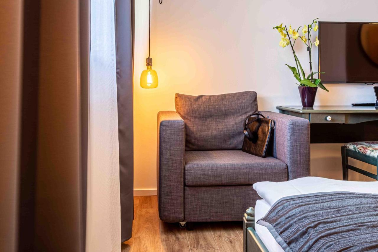 Landhotel Gutshof Hartenstein  Bagian luar foto